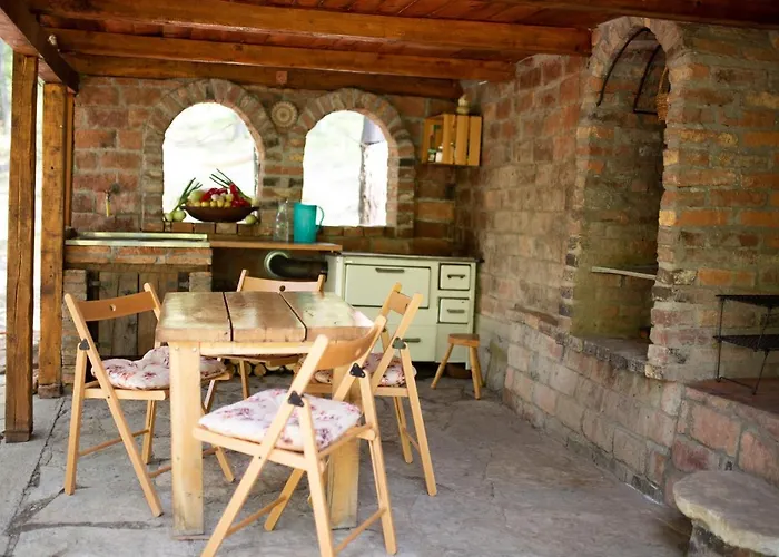 شاليه Brvnara Mila